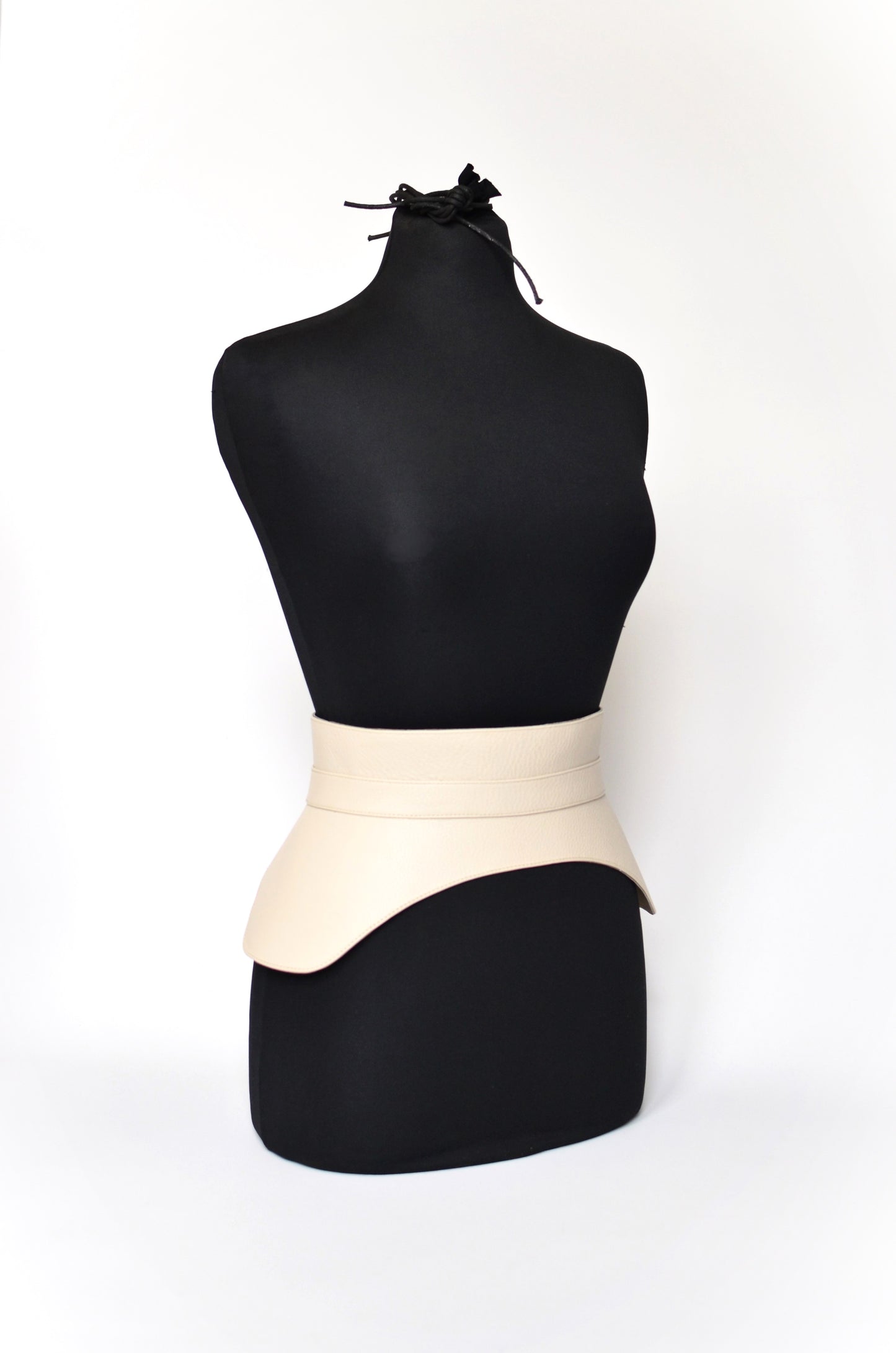 Swallowtail Corset Belt - Ivory